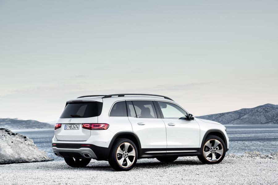  Mercedes-Benz GLB250 Edition 1 (X247) 2019 года  (WW) (фото 15 из 44)